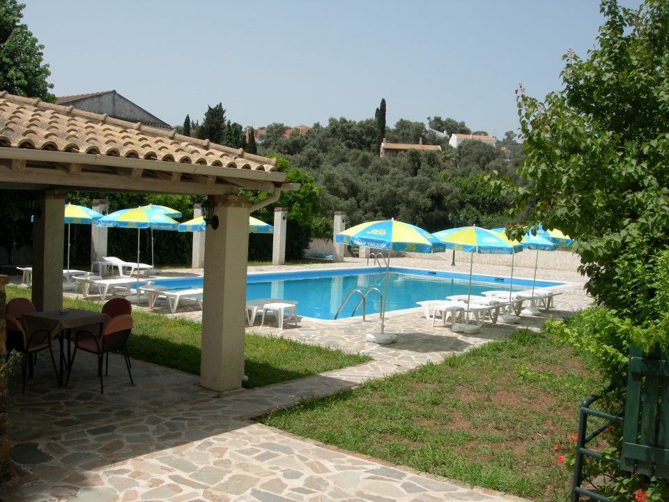 Villa Karmar Hotel Apartments Dassiá Exteriér fotografie