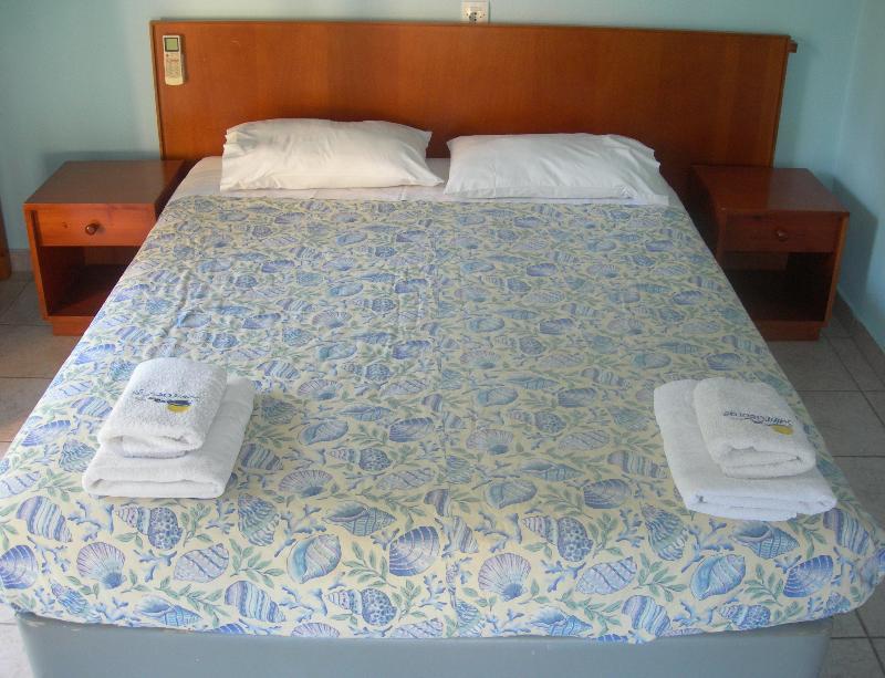 Villa Karmar Hotel Apartments Dassiá Exteriér fotografie