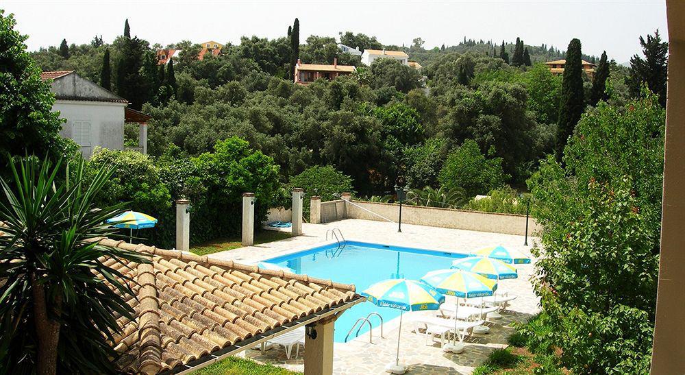 Villa Karmar Hotel Apartments Dassiá Exteriér fotografie